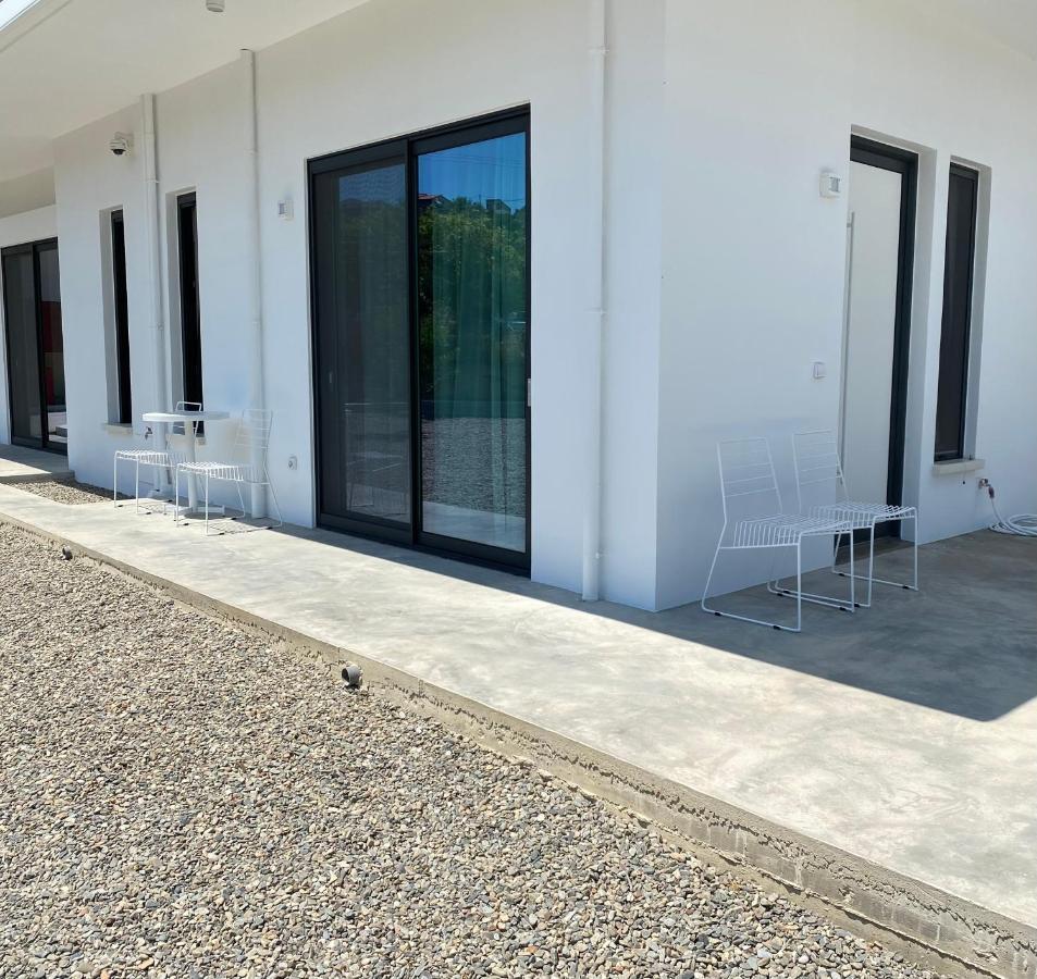 Lefko Apartments Tavronitis المظهر الخارجي الصورة