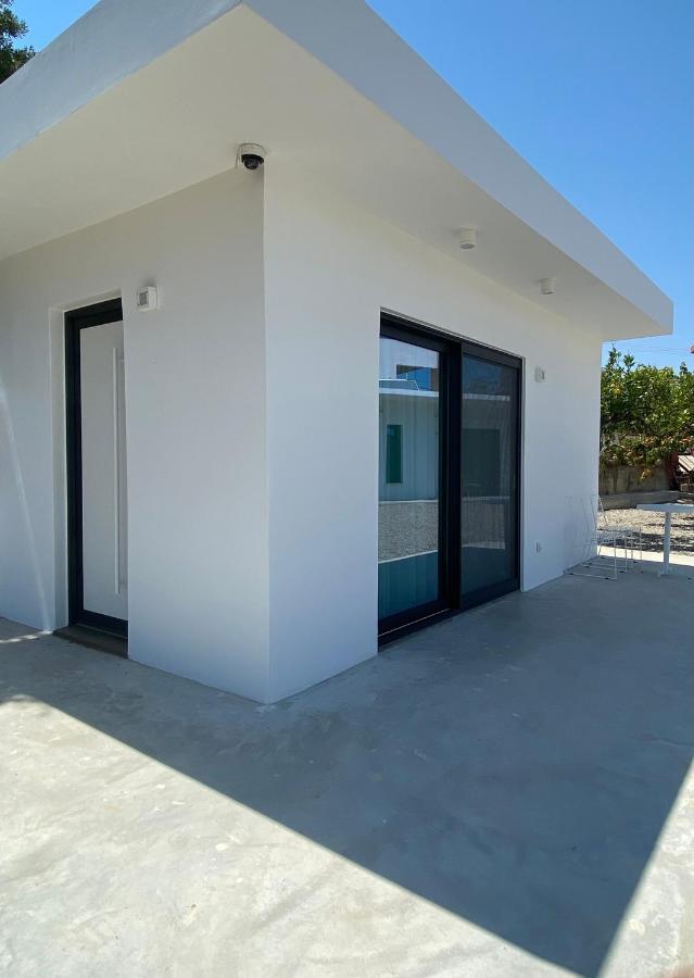 Lefko Apartments Tavronitis المظهر الخارجي الصورة